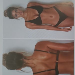 NWT- Black ribbed bikini top